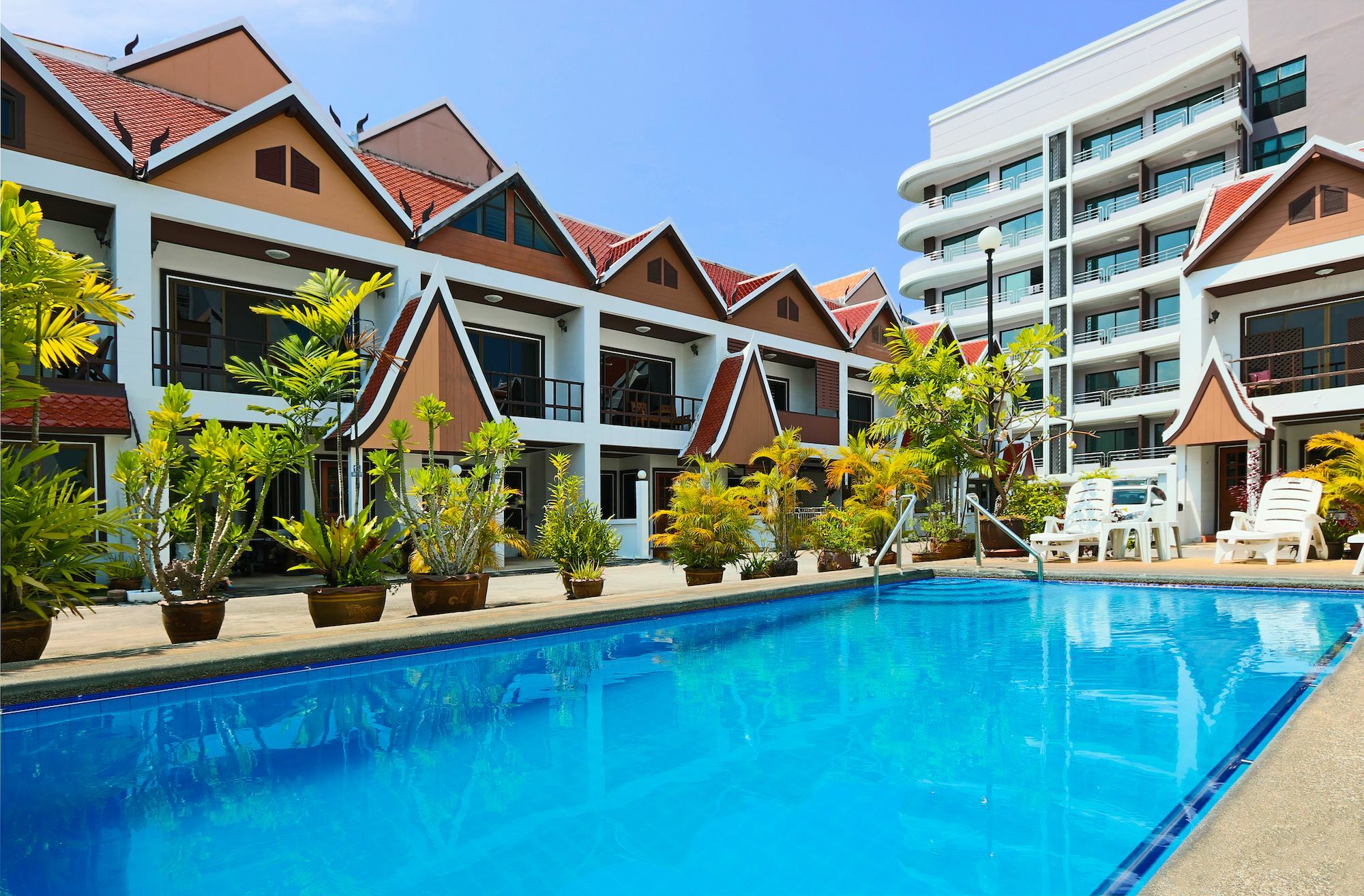 Ashford Villas Cosy Beach Pattaya Extérieur photo